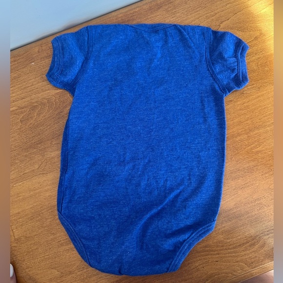 Curling Vinyl Graphic One Piece Bodysuit - Picture 5 of 5